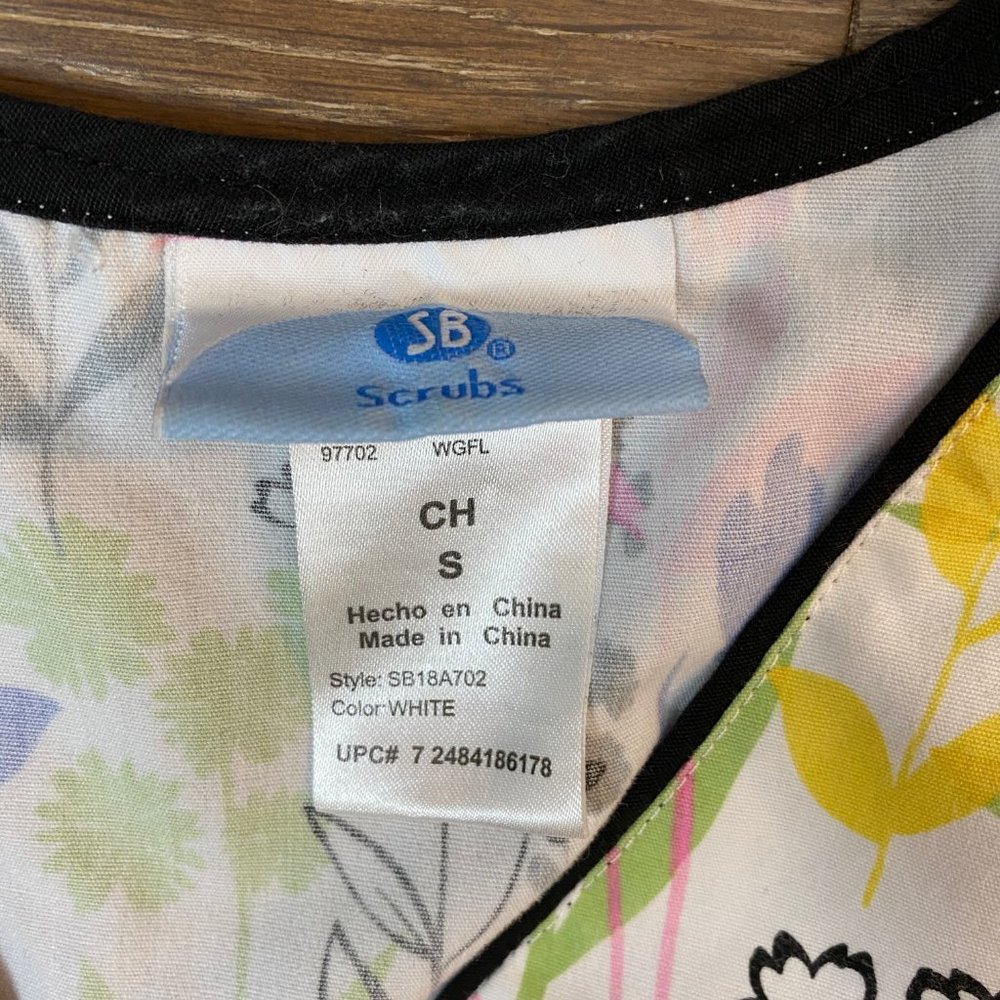 Colorful Spring Scrub Top - Picture 3 of 3